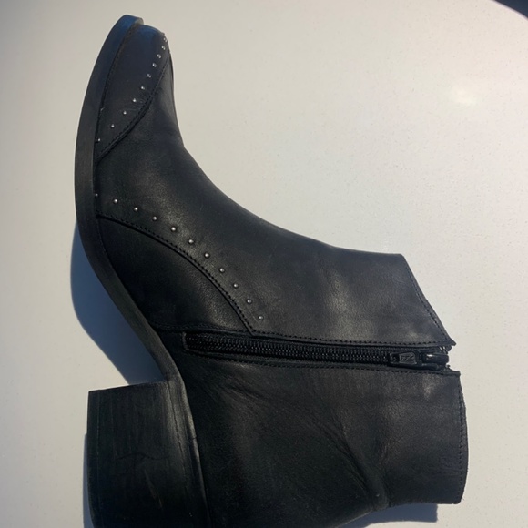 Super cool Danish boots - Picture 4 of 6